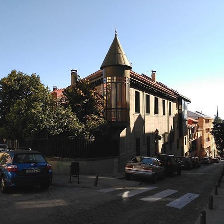 Posada Don Jaime Hotel San Lorenzo de El Escorial ภายนอก รูปภาพ