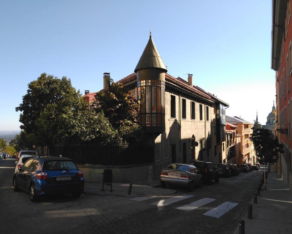 Posada Don Jaime Hotel San Lorenzo de El Escorial ภายนอก รูปภาพ