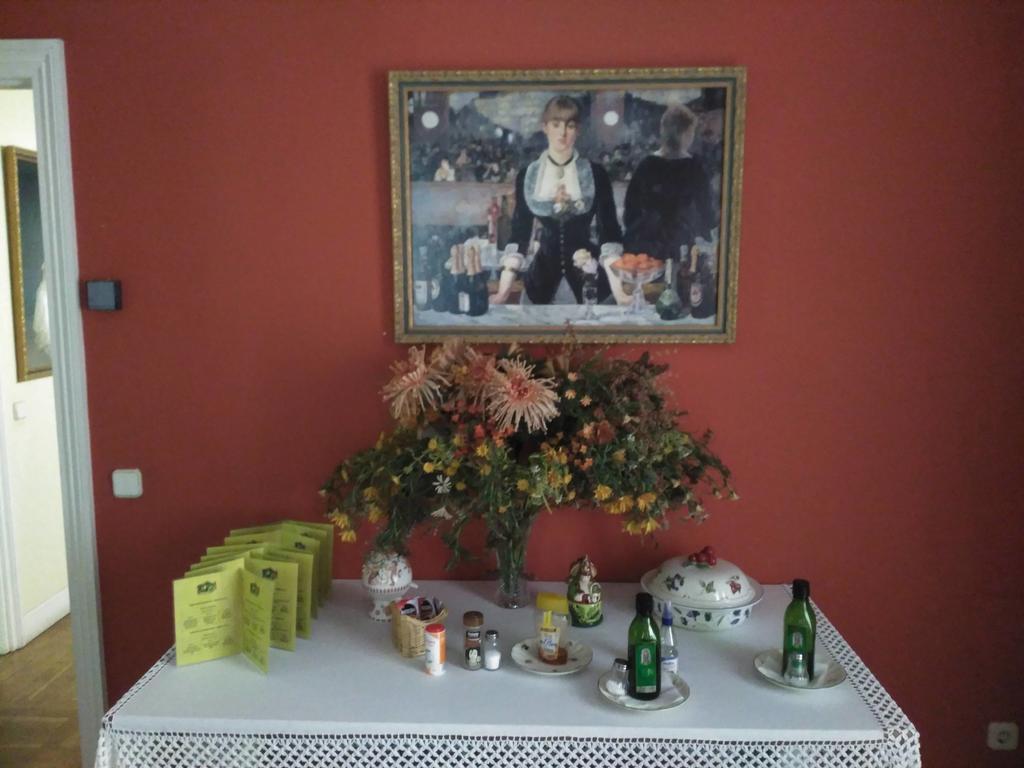 Hotel Posada Don Jaime San Lorenzo de El Escorial ภายนอก รูปภาพ